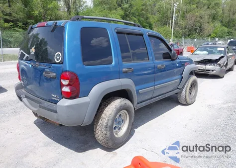 2005 Jeep Liberty Sport z USA, uszkodzony, nr VIN 1J4GL48K25W511534